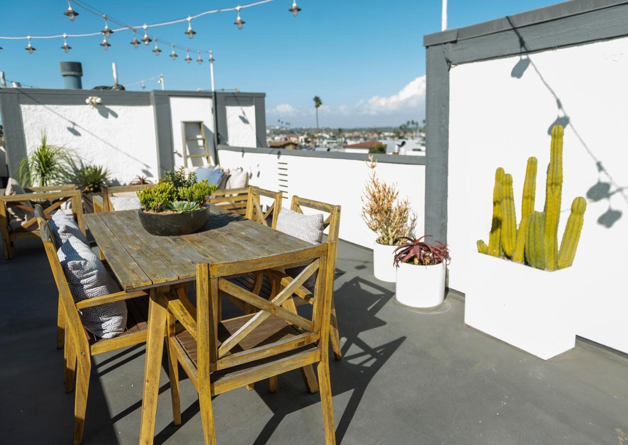 50 M To Sand Lgb 2 King Suites Long Beach Exterior foto